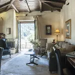 Ostra Menalon Luxury