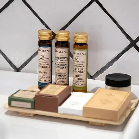 Ostra Menalon Luxury בית הארחה