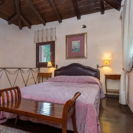 Ostra Menalon Luxury Kardaras