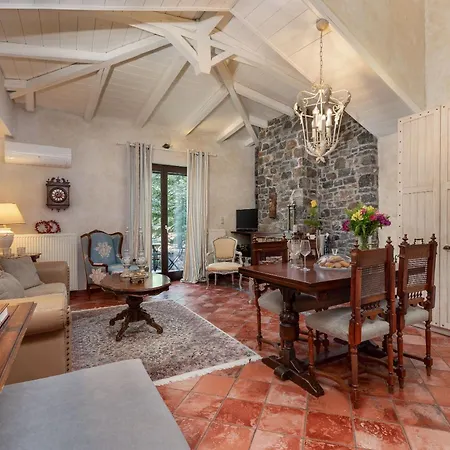 Ostra Menalon Luxury