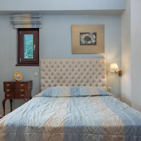 Ostra Menalon Luxury 3* Kardaras