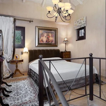 Ostra Menalon Luxury 3* Kardaras