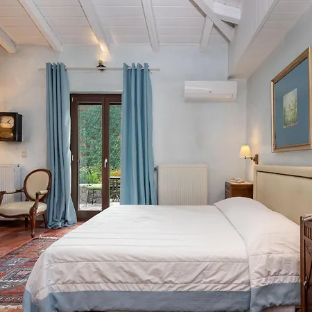 Ostra Menalon Luxury Guest house 3*