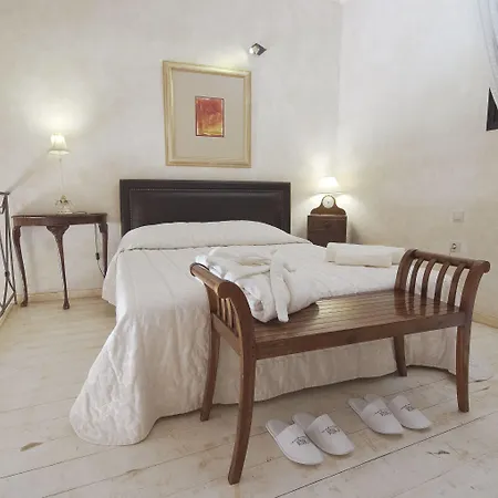 Ostra Menalon Luxury 4* Kardharás