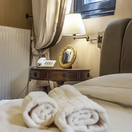 Πανσιόν Ostra Menalon Luxury 4*