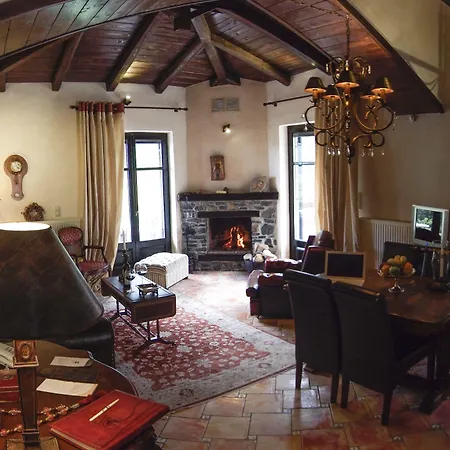 Ostra Menalon Luxury Πανσιόν Καρδαράς