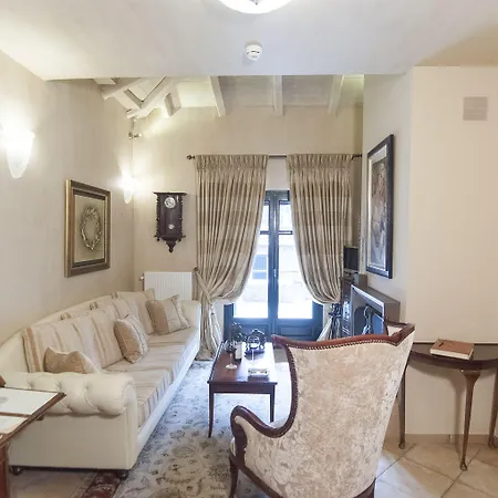 Ostra Menalon Luxury 4* Kardharás