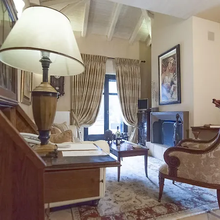 Ostra Menalon Luxury