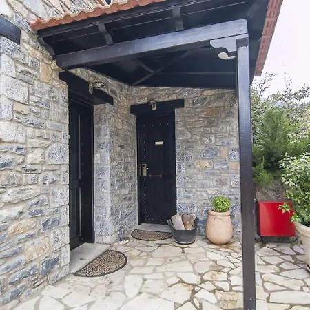 Ostra Menalon Luxury 4* Kardharás