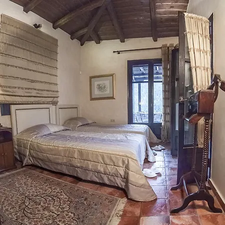 Ostra Menalon Luxury Guest house 3*