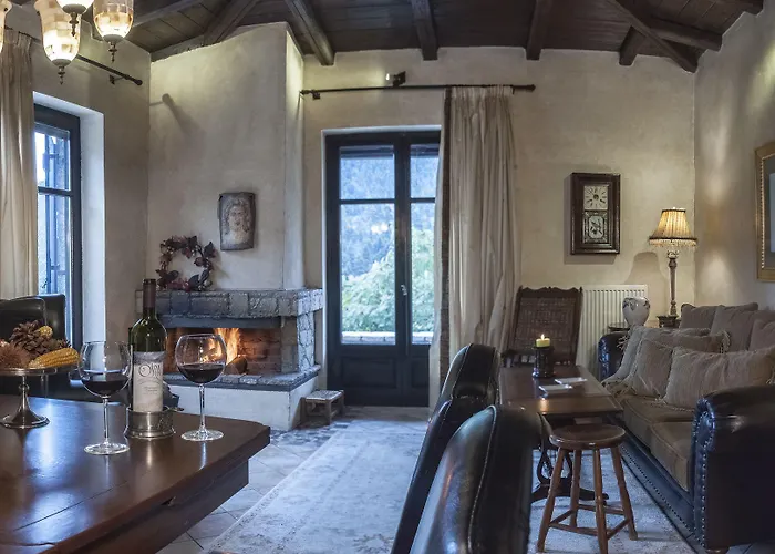 Ostra Menalon Luxury Gasthof Kardharás