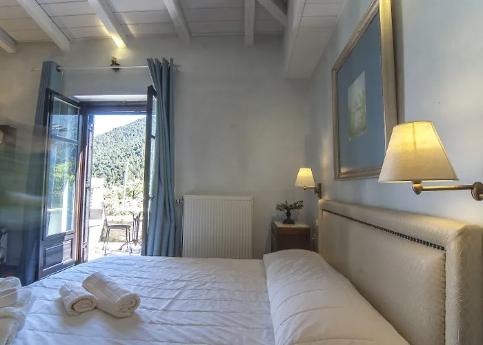 Ostra Menalon Luxury Gasthof 4*