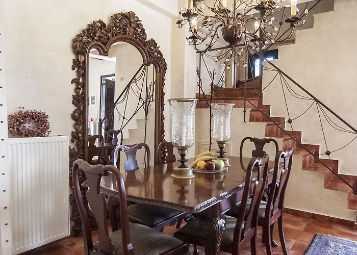 Ostra Menalon Luxury 4* Kardharás